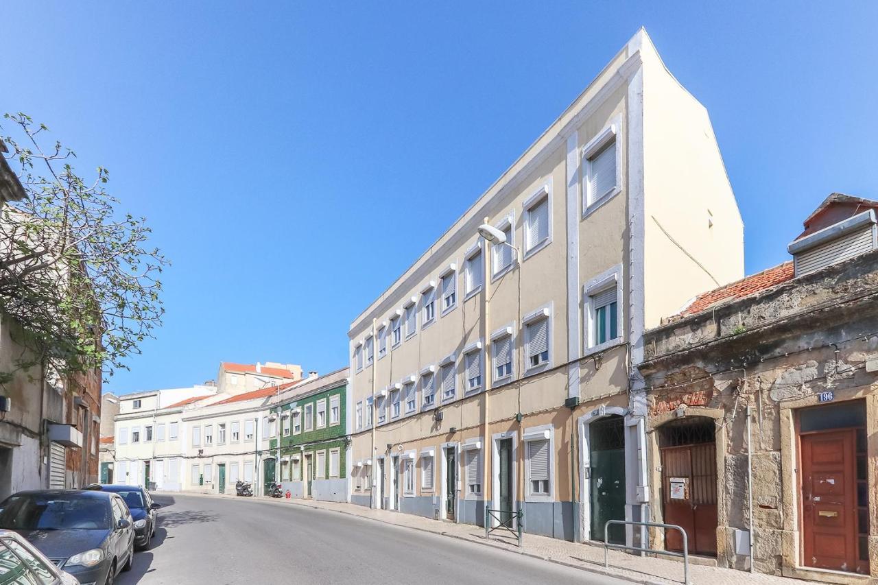 Vita Portucale ! Stylish Apartment Campo Ourique Lisboa Exterior foto