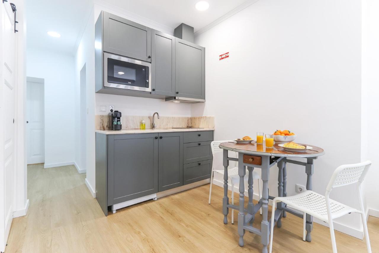 Vita Portucale ! Stylish Apartment Campo Ourique Lisboa Exterior foto
