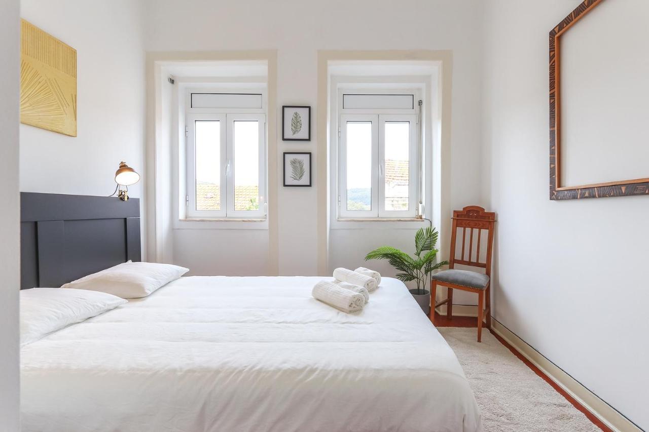 Vita Portucale ! Stylish Apartment Campo Ourique Lisboa Exterior foto