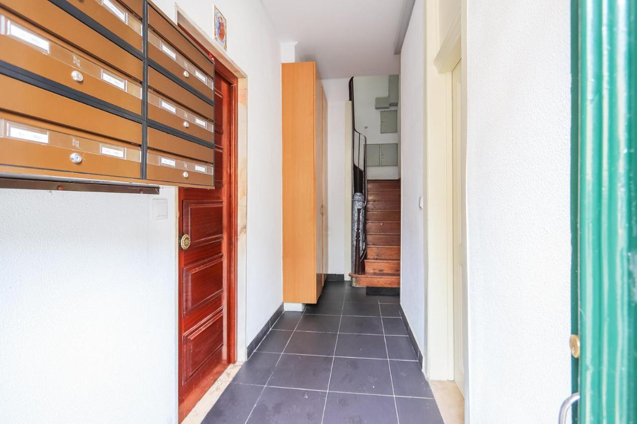 Vita Portucale ! Stylish Apartment Campo Ourique Lisboa Exterior foto