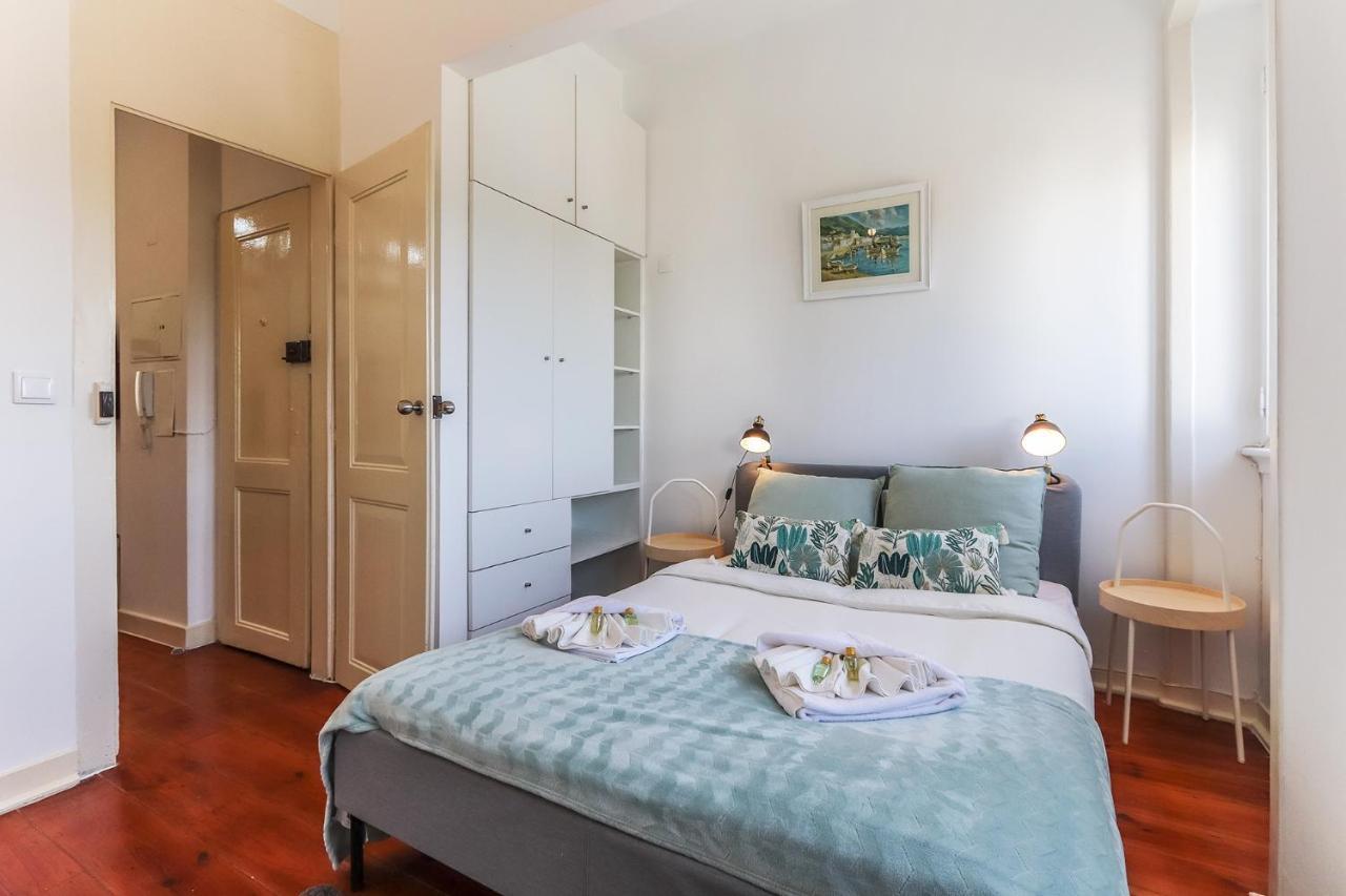 Vita Portucale ! Stylish Apartment Campo Ourique Lisboa Exterior foto